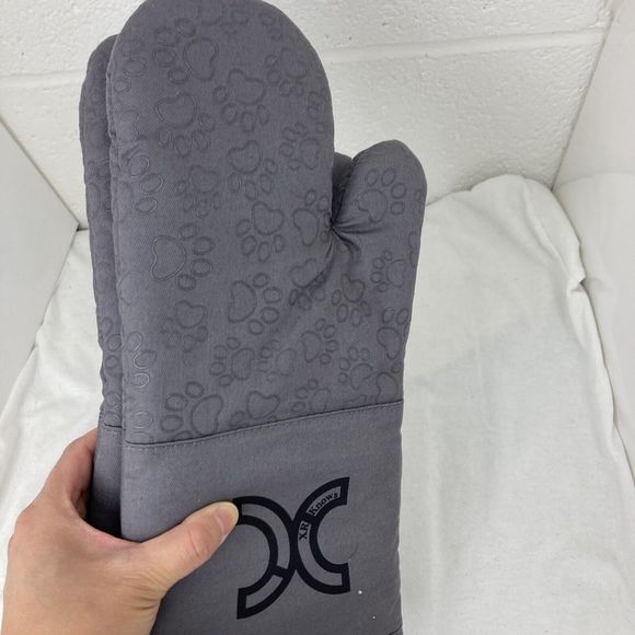 1 Pair Gray Cotton Long Silicone Paw print Cat Oven Mitts Cat Lovers gift Choice - Picture 14 of 15